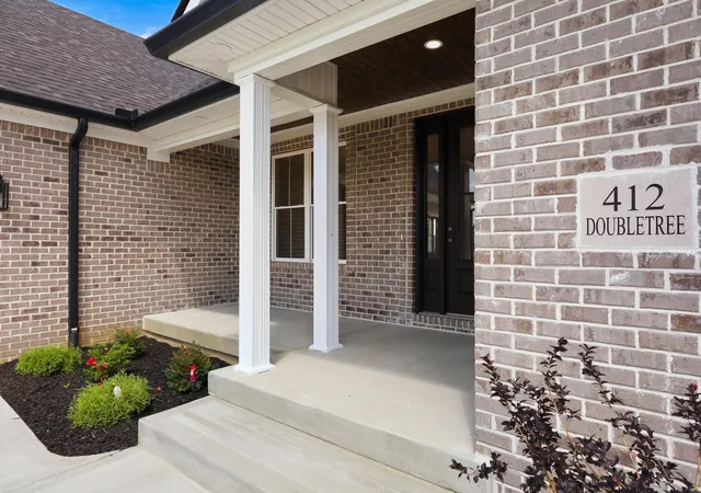 3rd image of 412 Doubletree Ct, Richmond, KY 40475 | MLS# 26005613
