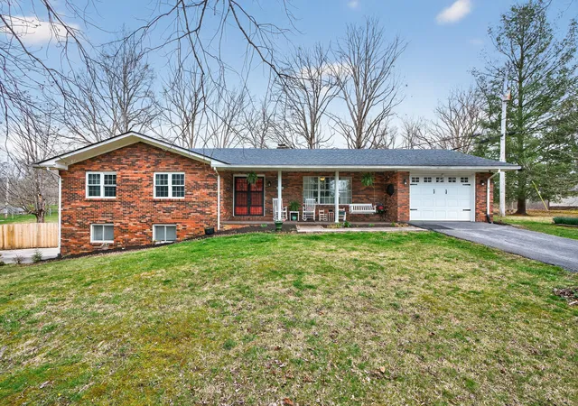 Homes for sale in Clay, KY | 1540 Happy Top Rd, Clay, KY 40312 | MLS# 26005610