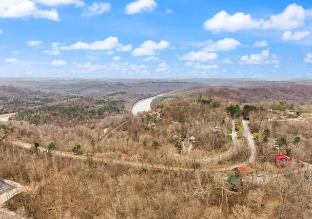 Homes for sale in Burnside, KY | 21 Dogwood Rd, Burnside, KY 42519 | MLS# 26005539