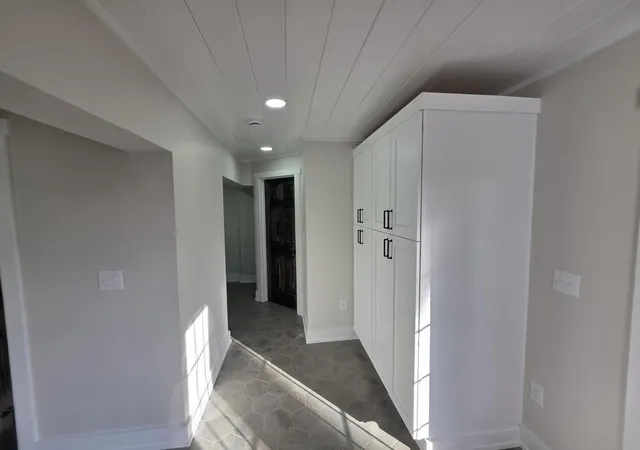 3rd image of 851 Ivy Ave, Frankfort, KY 40601 | MLS# 26005674