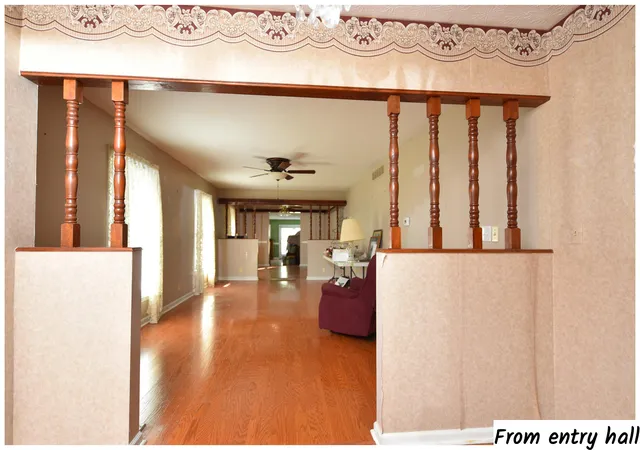 3rd image of 1021 Hanley Ln, Frankfort, KY 40601 | MLS# 26005678