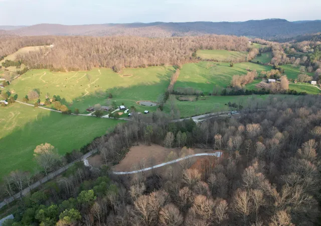 Homes for sale in Monticello, KY | 6310 Ky 200, Monticello, KY 42633 | MLS# 26005699