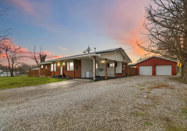 Homes for sale in Science Hill, KY | 200 W Hwy 635, Science Hill, KY 42553 | MLS# 26005712
