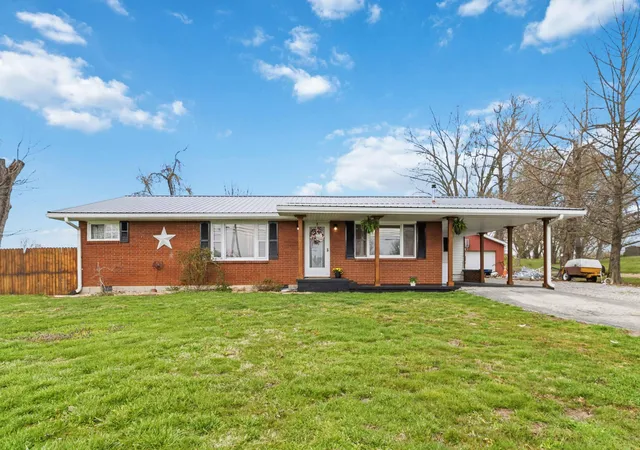 Homes for sale in Science Hill, KY | 200 W Hwy 635, Science Hill, KY 42553 | MLS# 26005712