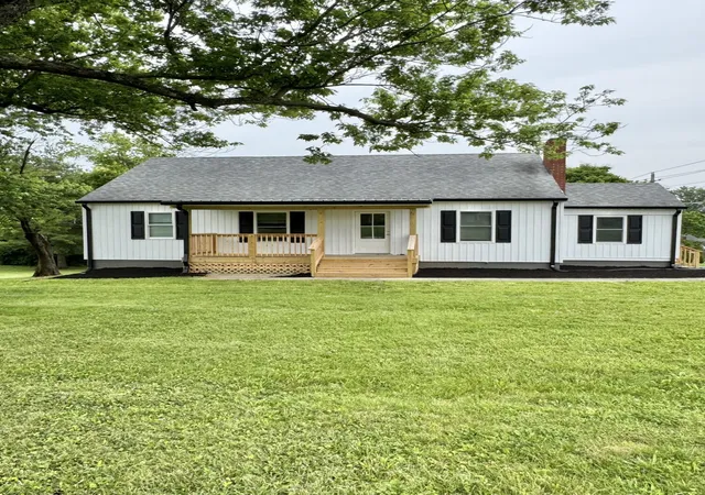 Homes for sale in Danville, KY | 600 E Lexington Ave, Danville, KY 40422 | MLS# 26008067
