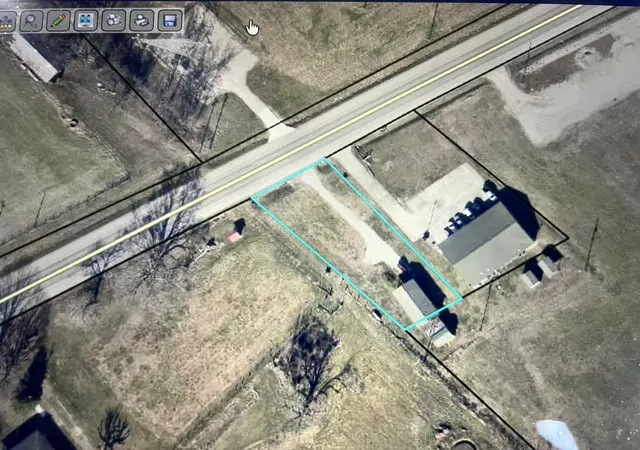 Homes for sale in Monticello, KY | 10694 Kentucky 90, Monticello, KY 42633 | MLS# 26005786