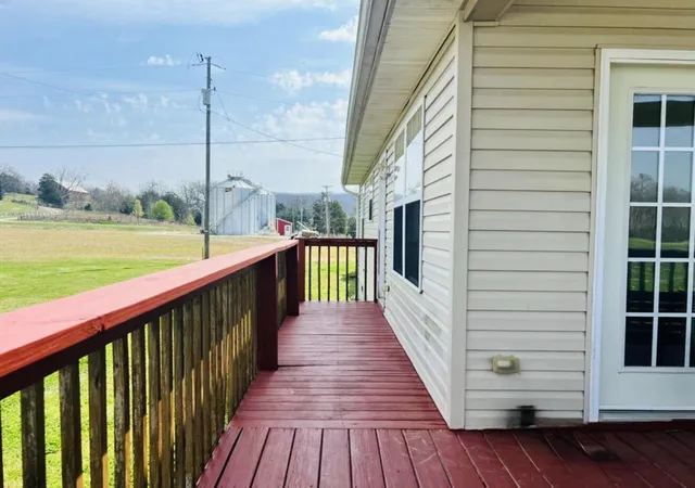 Homes for sale in Monticello, KY | 10694 Kentucky 90, Monticello, KY 42633 | MLS# 26005786