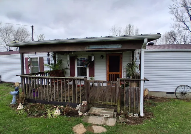 Homes for sale in Cynthiana, KY | 4693 Robinson Union Rd, Cynthiana, KY 41031 | MLS# 26005743