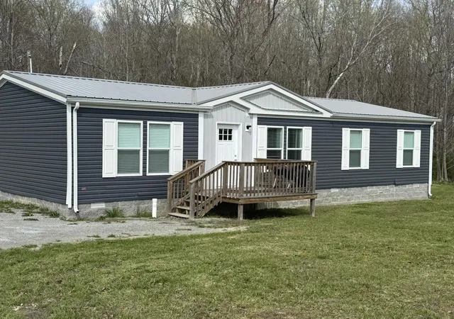 Homes for sale in Russell Springs, KY | 98 Brooks Ln, Russell Springs, KY 42642 | MLS# 26006633