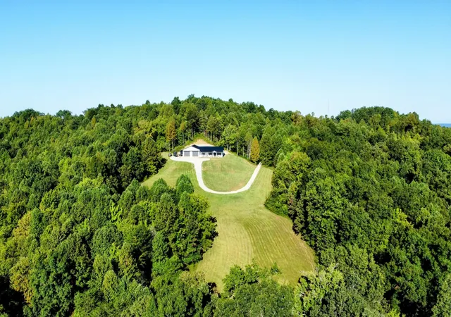 Homes for sale in Corbin, KY | 1057 Hwy 90, Corbin, KY 40701 | MLS# 26005837