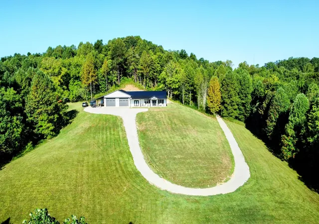 Homes for sale in Corbin, KY | 1057 Hwy 90, Corbin, KY 40701 | MLS# 26005837