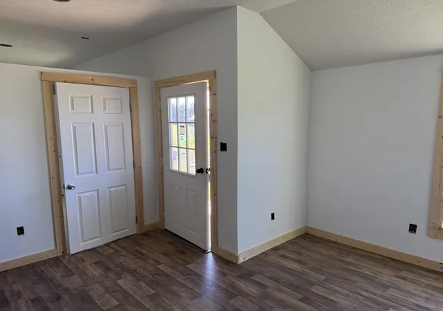 3rd image of 146 Oaks Rd, Russell Springs, KY 42642 | MLS# 26005972