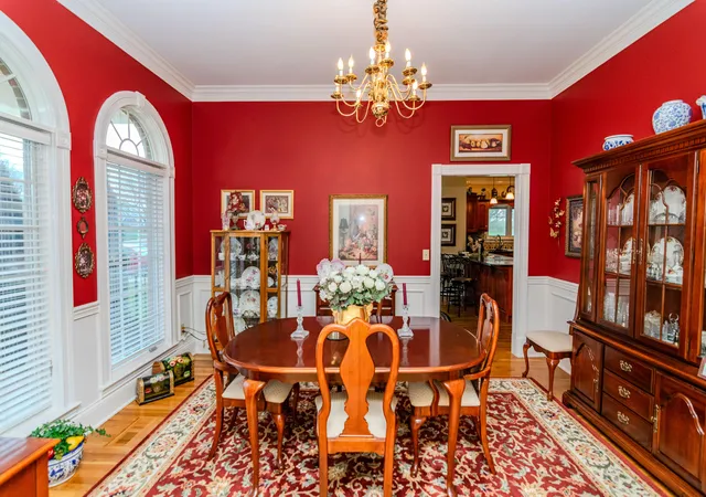 5th image of 110 Saratoga Dr, Frankfort, KY 40601 | MLS# 26005988