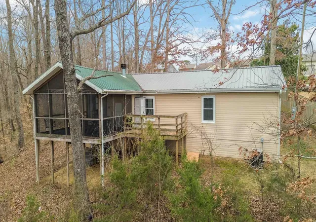 5th image of 339 Hideaway Dr, Somerset, KY 42503 | MLS# 26005977