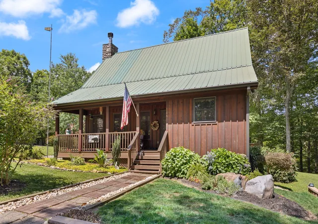 Homes for sale in Nancy, KY | 204 The Village Dr, Nancy, KY 42544 | MLS# 26005900