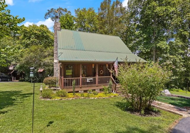 Homes for sale in Nancy, KY | 204 The Village Dr, Nancy, KY 42544 | MLS# 26005900