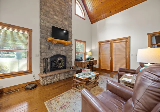 Homes for sale in Nancy, KY | 204 The Village Dr, Nancy, KY 42544 | MLS# 26005900