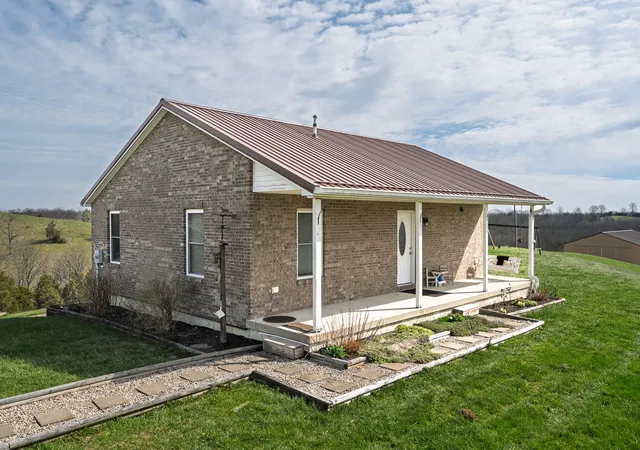 Homes for sale in Corinth, KY | 9352 Dixie Hwy, Corinth, KY 41010 | MLS# 26006117