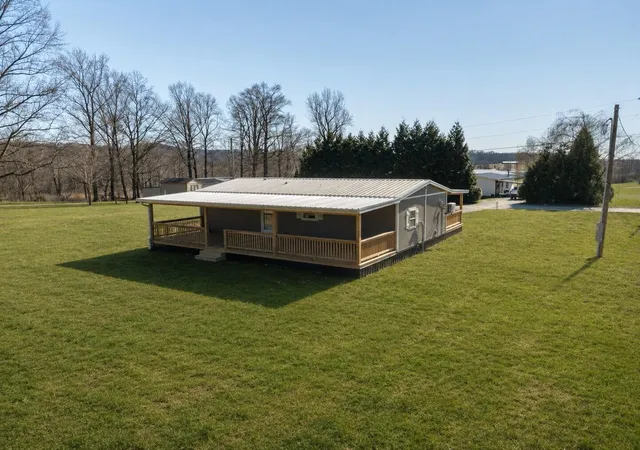 21st image of 280 Kentucky 639, Albany, KY 42602 | MLS# 26005935