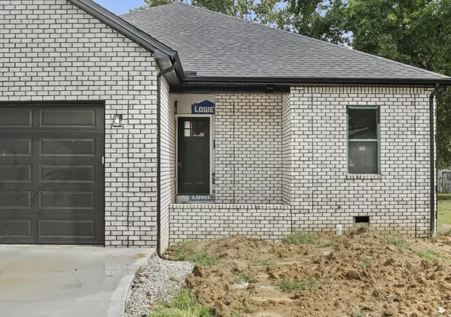 Photo 3 of Single family home for sale at 1634 Senator Ln, London, KY 40741 | MLS# 26006250 | Listing updated on 2026-10-05