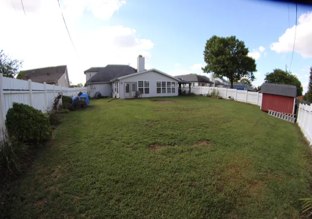 5th image of 1027 Devane Ln, Frankfort, KY 40601 | MLS# 26006127