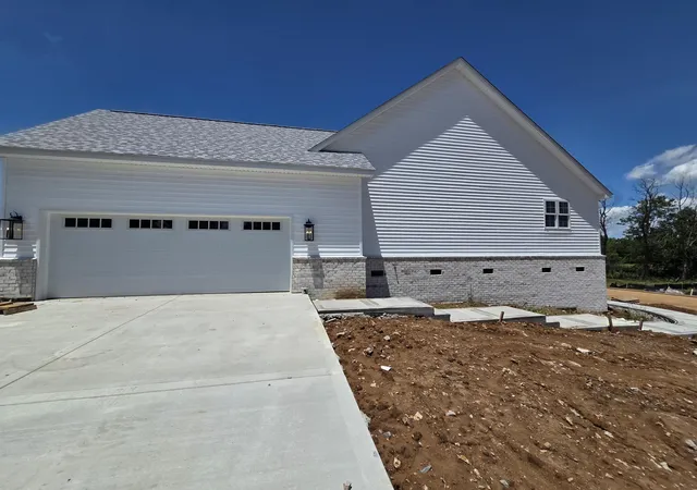 3rd image of 401 Krauss Dr, Nicholasville, KY 40356 | MLS# 26006280