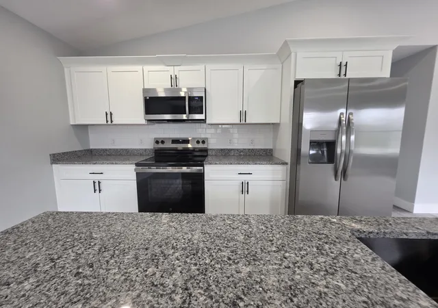 Photo 3 of Single family home for sale at 616 Gordon St, Corbin, KY 40701 | MLS# 26006572 | Listing updated on 2026-07-30