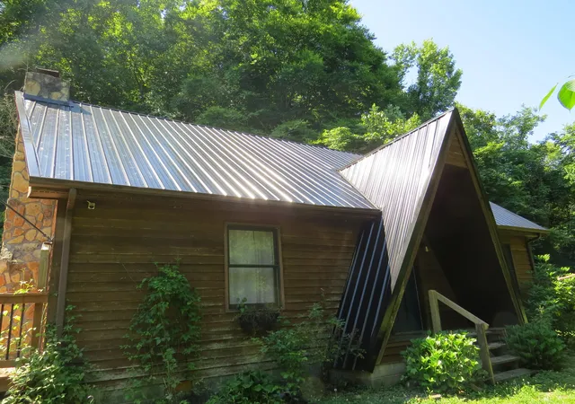 Homes for sale in Barbourville, KY | 142 Noeville Hollow Rd, Barbourville, KY 40906 | MLS# 26006063