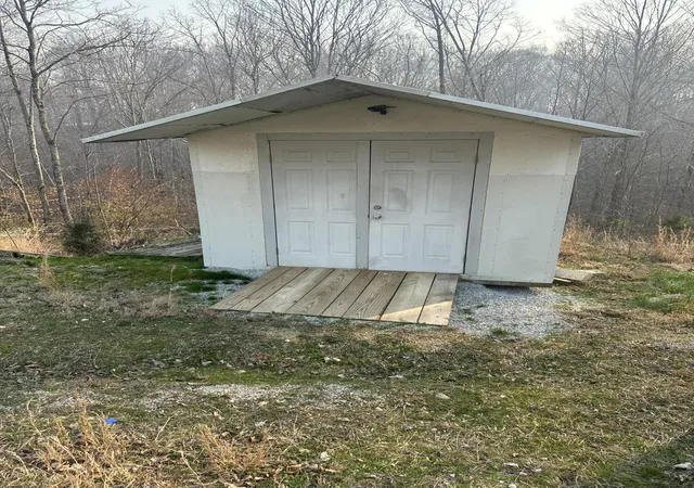 Photo 4 of Single family home for sale at 120 Eden Ln, Nancy, KY 42544 | MLS# 26006115 | Listing updated on 2026-05-12