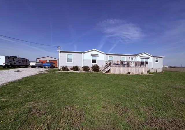 Homes for sale in East Bernstadt, KY | 346 Turkey Loop, East Bernstadt, KY 40729 | MLS# 26006158