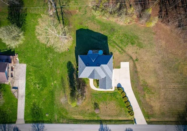 Homes for sale in Morehead, KY | 422 Sunset Dr, Morehead, KY 40351 | MLS# 26006263