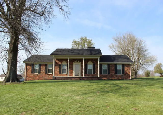 3rd image of 8455 Perryville Rd, Danville, KY 40422 | MLS# 26006221