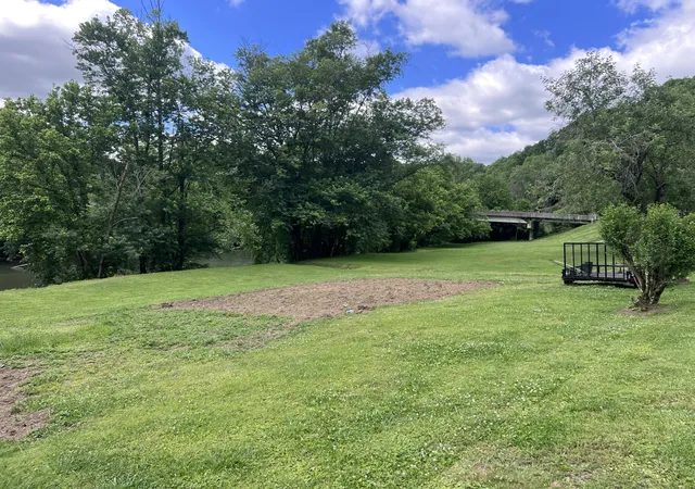 Homes for sale in Miracle, KY | 59 River Rd, Miracle, KY 40856 | MLS# 26006279