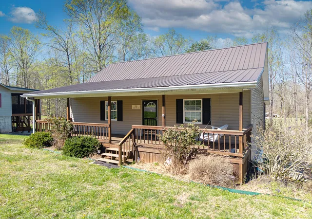 Homes for sale in Monticello, KY | 235 Golden Pond Rd, Monticello, KY 42633 | MLS# 26006388