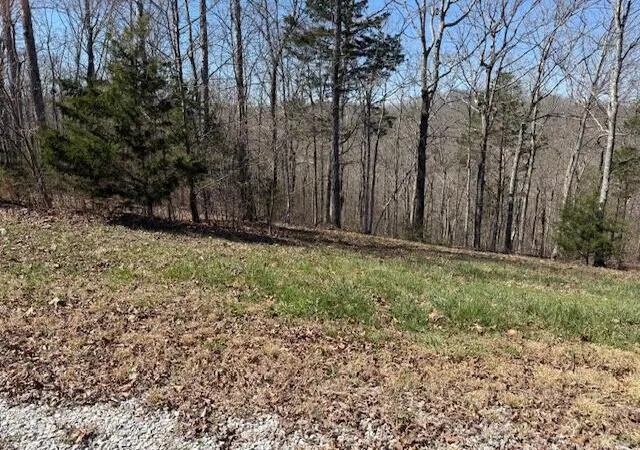Homes for sale in Monticello, KY | 133 W Willow Point Rd #133, Monticello, KY 42633 | MLS# 26007075