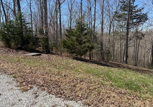 Homes for sale in Monticello, KY | 133 W Willow Point Rd #133, Monticello, KY 42633 | MLS# 26007075