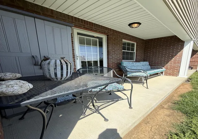 2nd image of 112 Leonardwood Dr, Frankfort, KY 40601