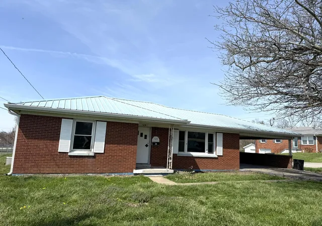 Homes for sale in Lancaster, KY | 125 Colony Rd, Lancaster, KY 40444 | MLS# 26006441