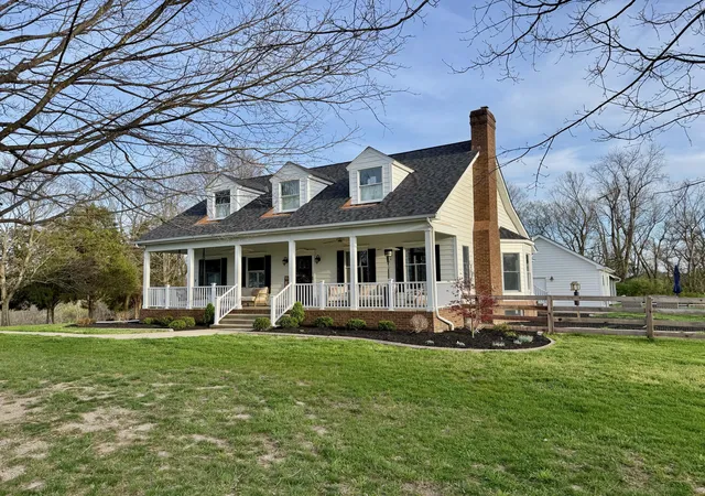 Photo 2 of Single family home for sale at 2447 Hall Rd, Nicholasville, KY 40356 | MLS# 26006438 | Listing updated on 2026-05-06