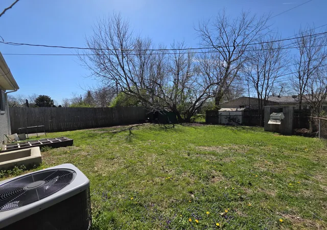 Homes for sale in Lexington, KY | 1706 Knoxville Ct, Lexington, KY 40505 | MLS# 26006562