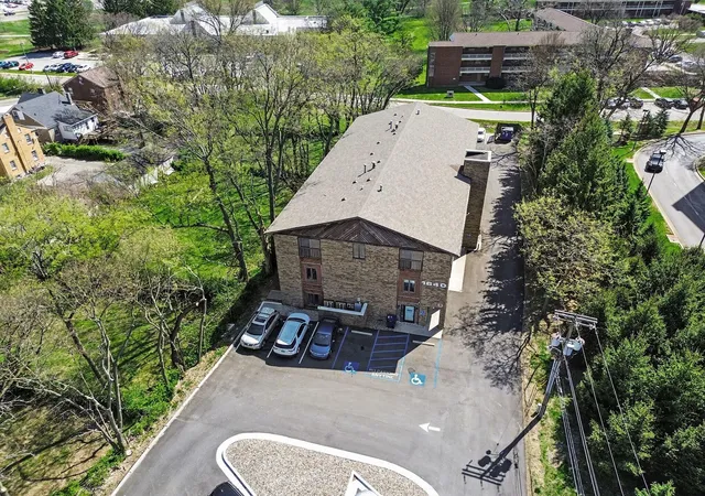 Homes for sale in Lexington, KY | 1640 Nicholasville Rd, Lexington, KY 40503 | MLS# 26007439