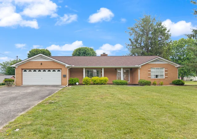 Homes for sale in Monticello, KY | 268 Duncan St, Monticello, KY 42633 | MLS# 26006942