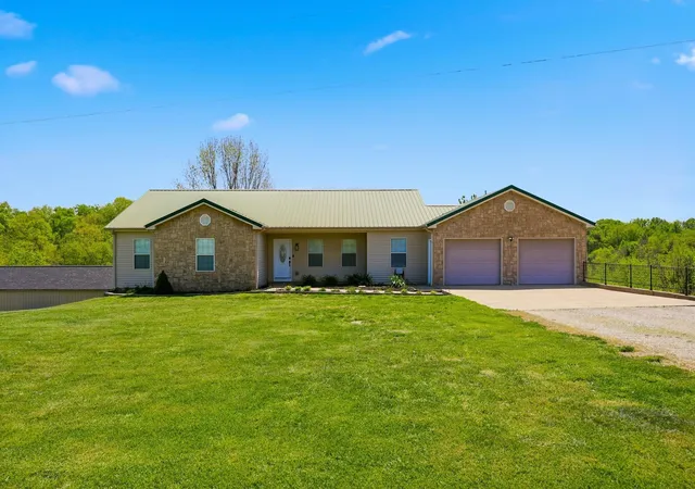 Homes for sale in Lawrenceburg, KY | 1531 Aaron Barnett Rd, Lawrenceburg, KY 40342 | MLS# 26008664