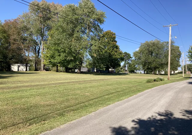 Photo 4 of Single family home for sale at 1731 Gordon Hl Pike, Corbin, KY 40701 | MLS# 26009444 | Listing updated on 2026-10-08
