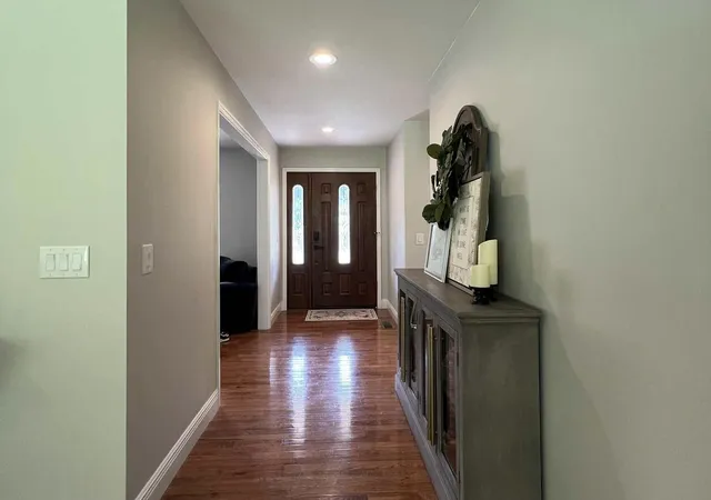 Photo 4 of Single family home for sale at 27 Valhalla Ave, Jenkins, KY 41537 | MLS# 26006640 | Listing updated on 2026-04-01