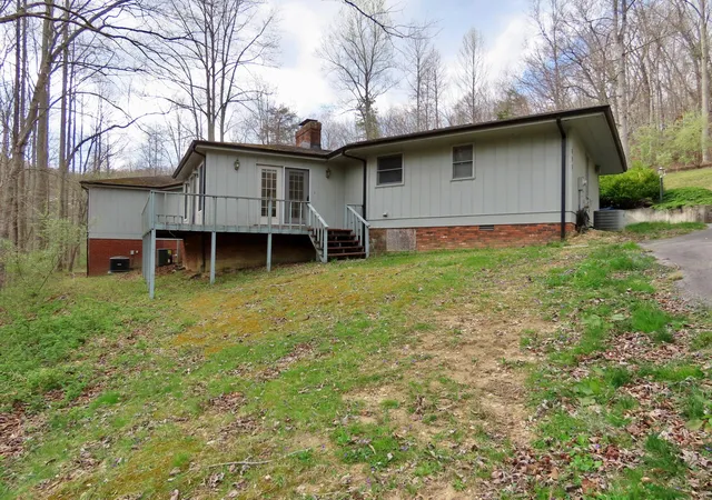 Homes for sale in Rockholds, KY | 875 Mcneil Corn Creek Rd, Rockholds, KY 40759 | MLS# 26006933