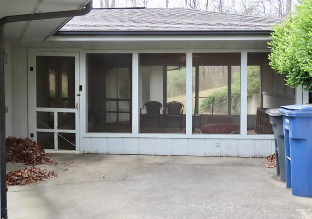 Photo 3 of Sale Pending at 885 Mcneil Corn Crk Rd, Rockholds, KY 40759 | MLS# 26006933 | Listing updated on 2026-09-06