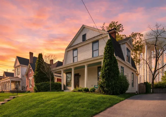 Photo 1 of Single family home for sale at 847 W High St, Lexington, KY 40508 | MLS# 26008510 | Listing updated on 2026-05-29