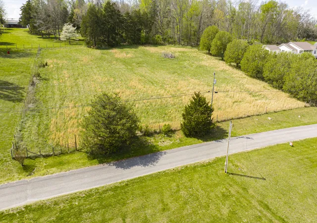Homes for sale in Monticello, KY | 199 Lynne Dr, Monticello, KY 42633 | MLS# 26006941
