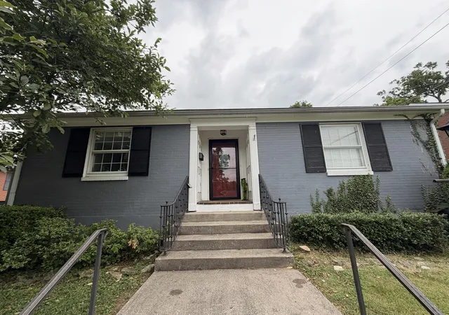 4th image of 104 Reservoir Rd, Frankfort, KY 40601 | MLS# 26006883